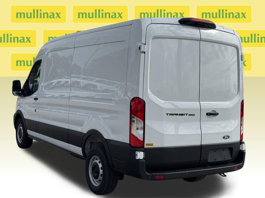 New 2026 White Ford  image 4