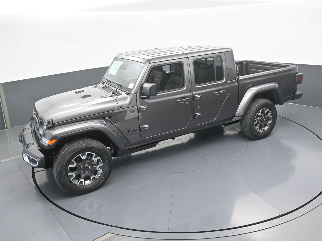 New 2026 Granite Crystal Metallic Clearcoat Jeep Sahara image 42
