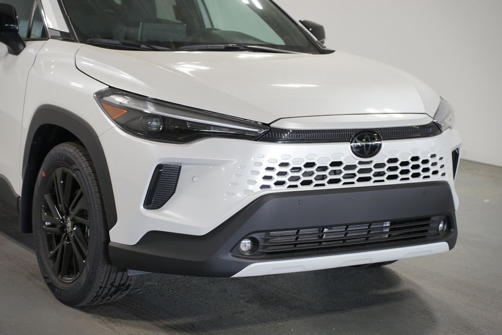 Thumbnail: 2026 Toyota Corolla Cross - 4