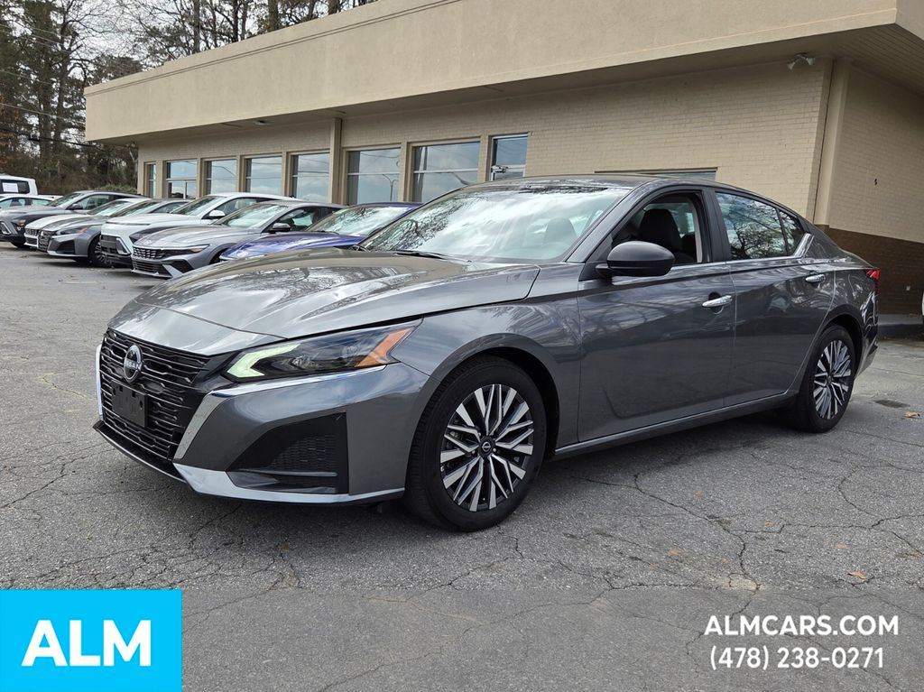 2025 Nissan Altima 2.5 SV FWD