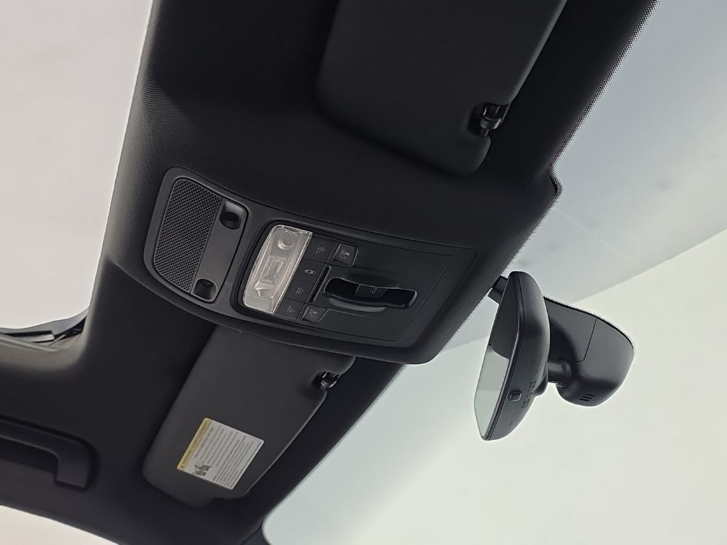 Thumbnail: 2018 Audi Q3 - 17