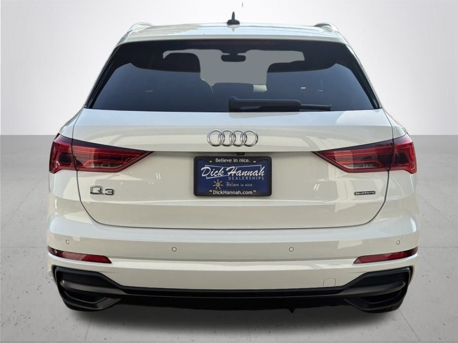 2021 Audi Q3 Premium