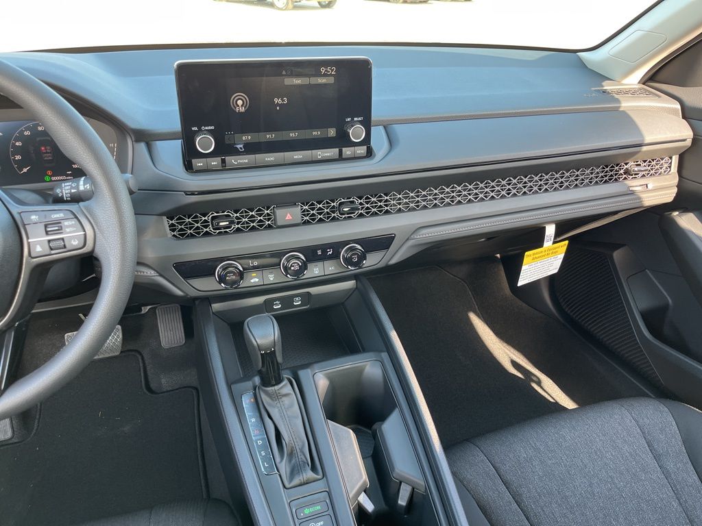 Thumbnail: 2025 Honda Accord - 9