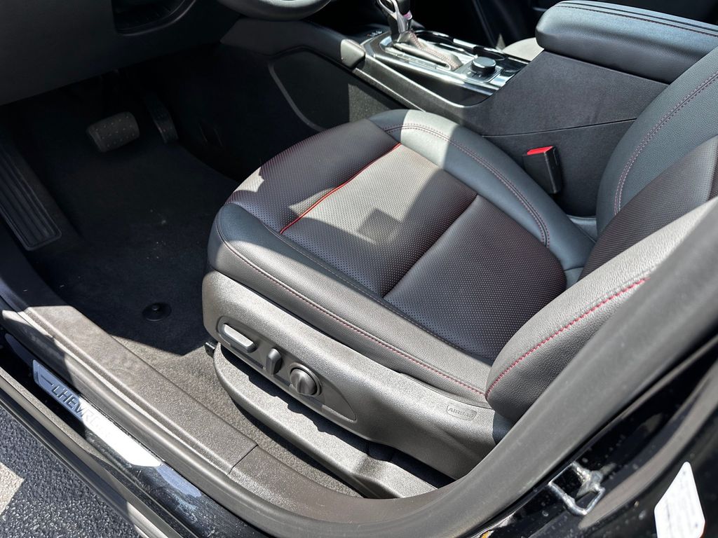 Used Car 2025 Chevrolet Blazer  Rs For Sale Under $40,000 In Austin, Texas