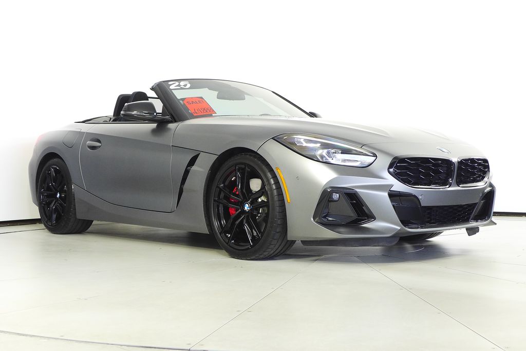 Thumbnail: 2025 BMW Z4 - 4
