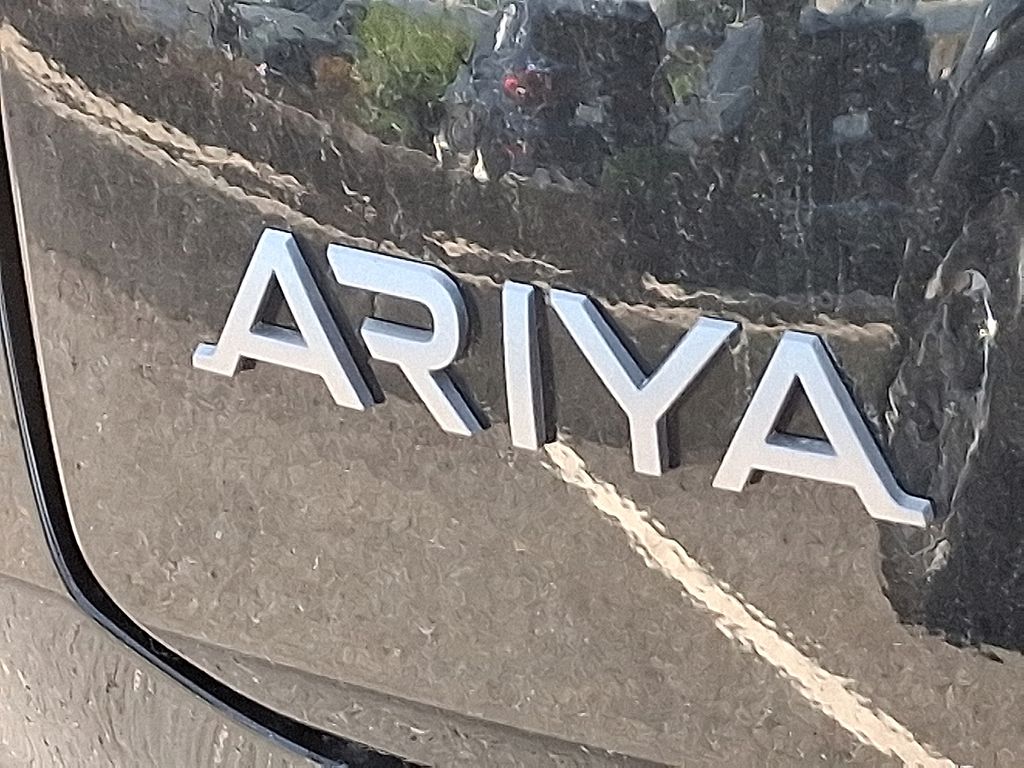 2025 Nissan Ariya Engage+ 5