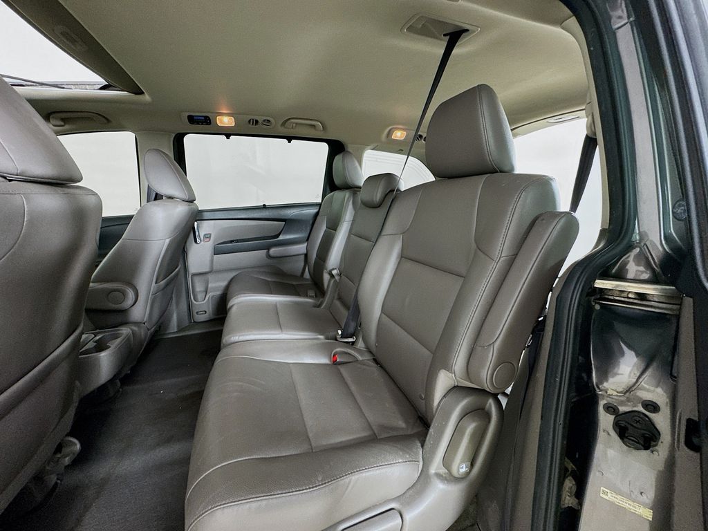 Used Car 2015 Honda Odyssey  Ex-l For Sale Under $12,000 In Austin, Texas
