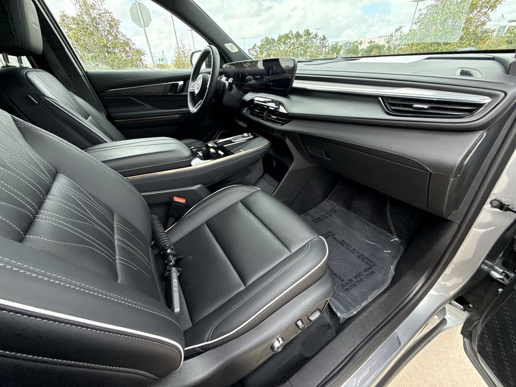 Thumbnail: 2025 Buick Enclave - 15