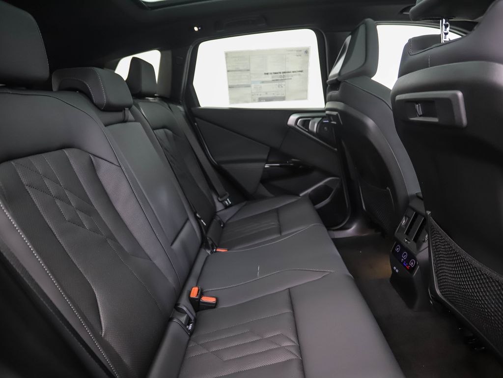 Thumbnail: 2026 BMW X3 - 26