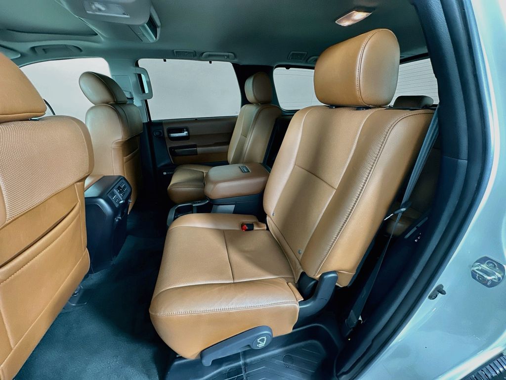 Thumbnail: 2017 Toyota Sequoia - 25