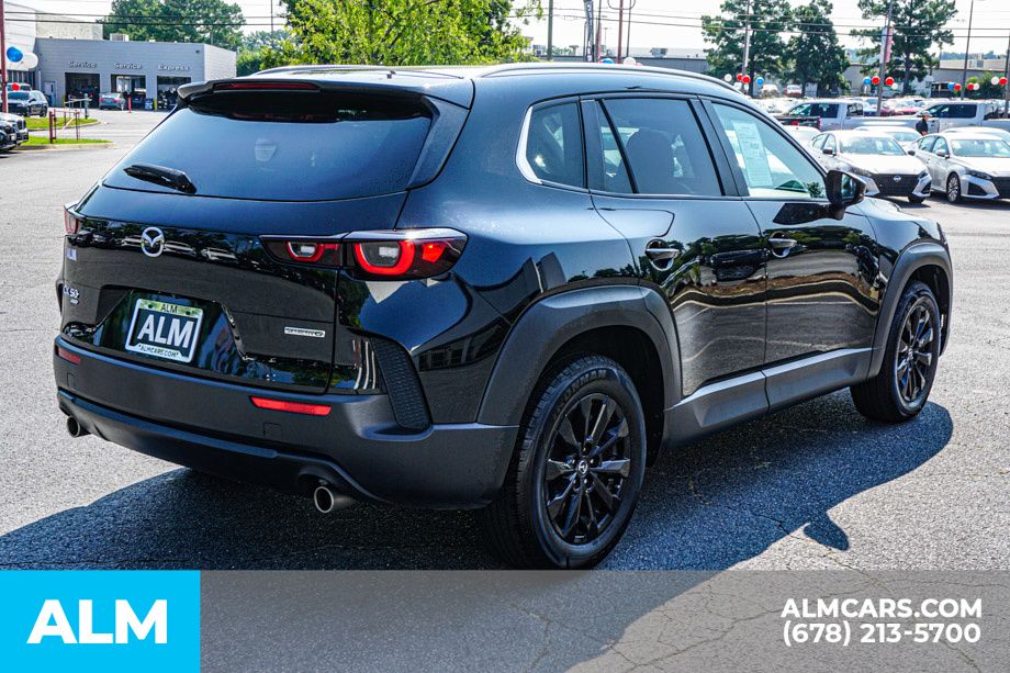 2024 Mazda CX-50 2.5 S Preferred photo 2