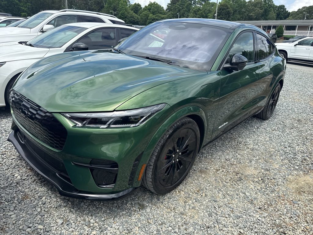 2025 Ford Mustang-Mach-e GT's photo