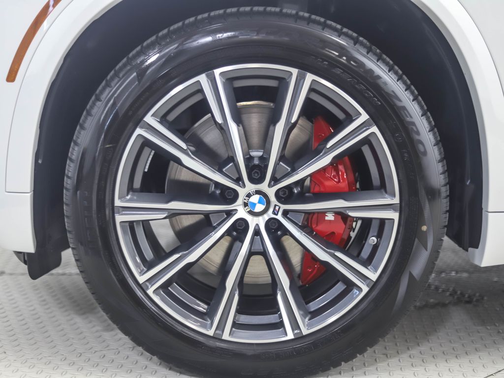 Thumbnail: 2026 BMW X5 - 2