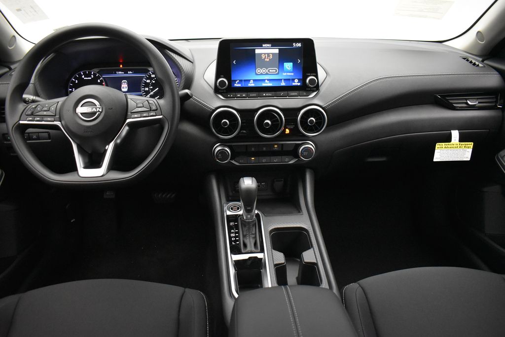 2025 Nissan Sentra SV 26