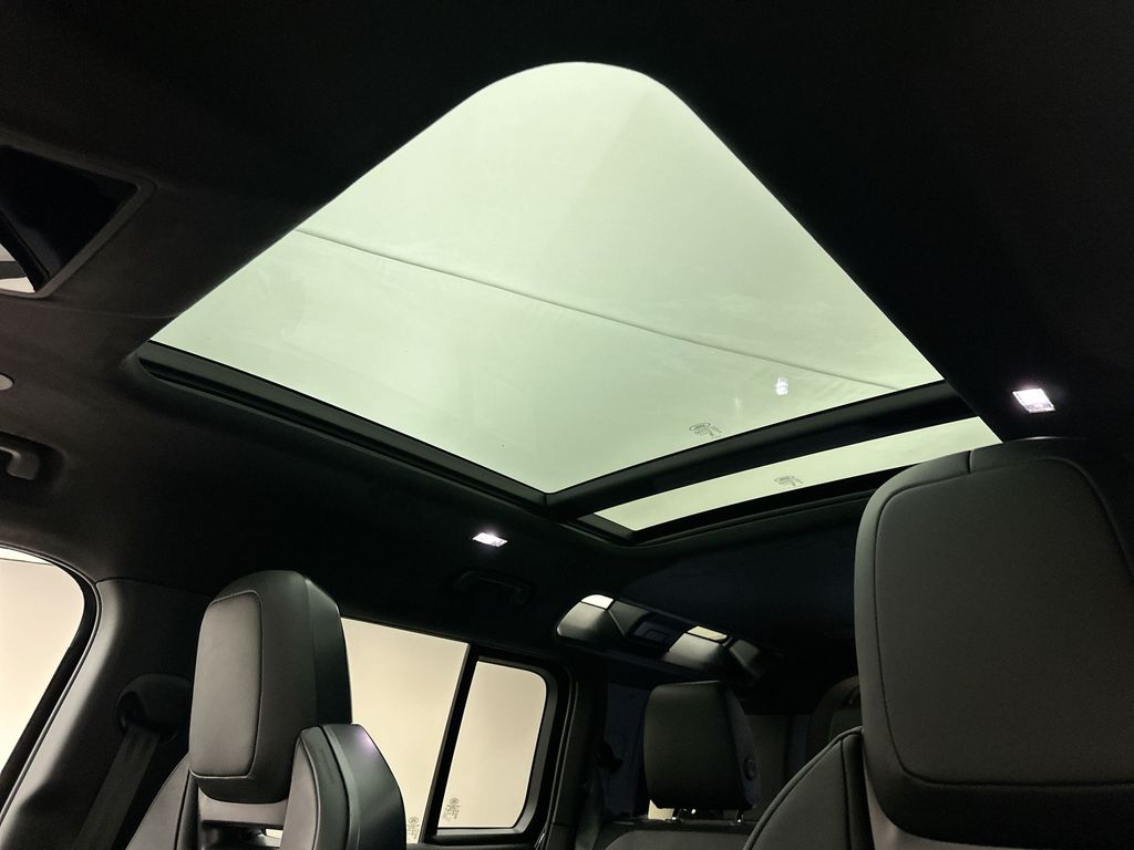 Thumbnail: 2026 Land Rover Defender - 19