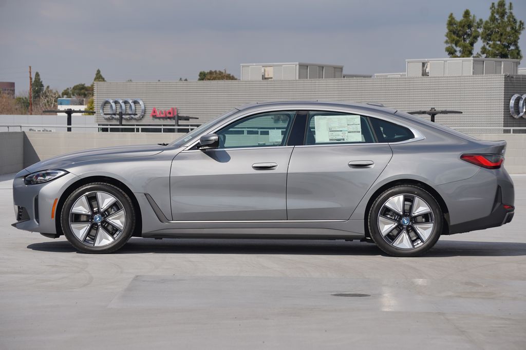 2024 BMW i4 eDrive35 4