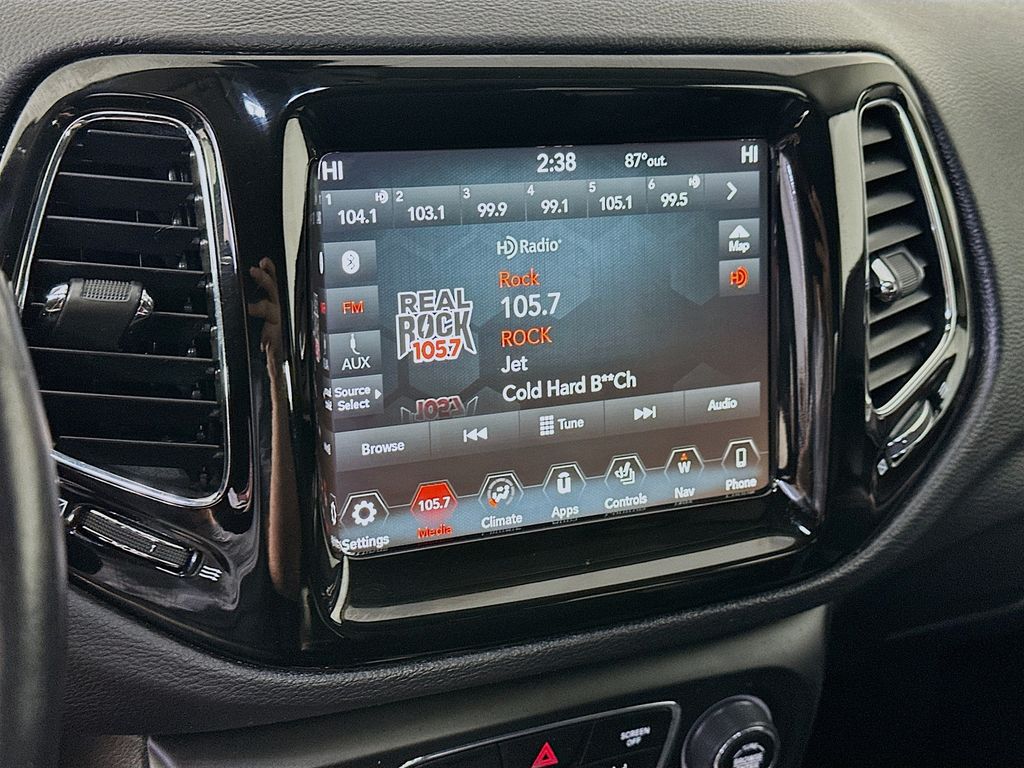 JeepCompass17