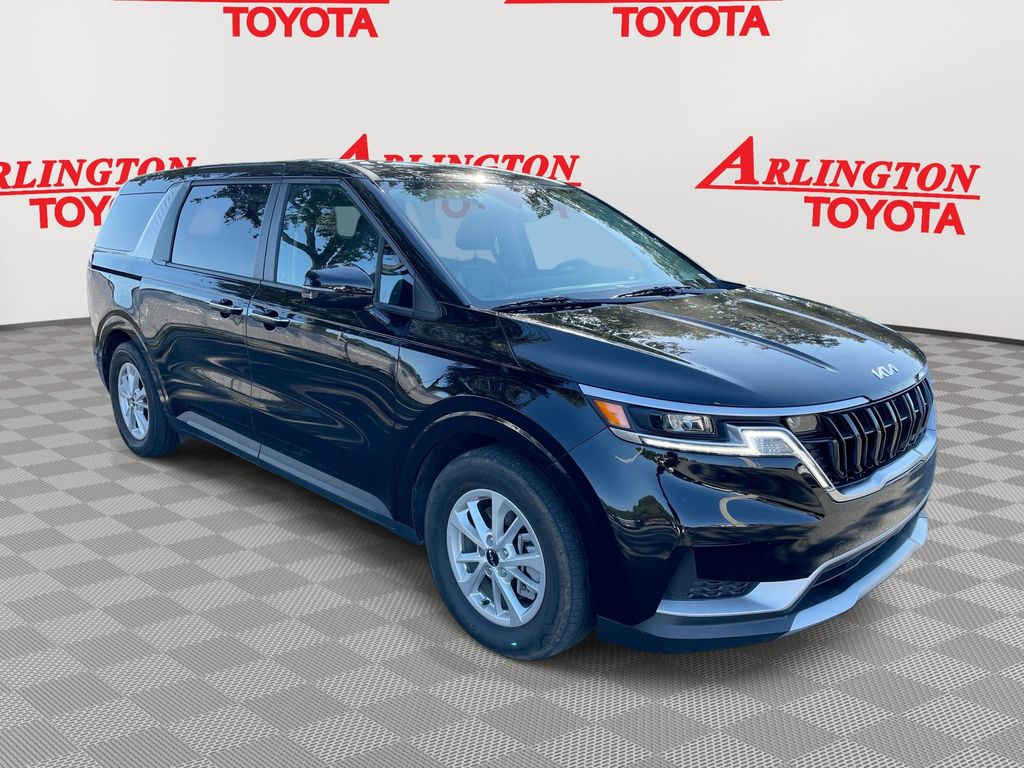 2024 Kia Carnival LX Seat Pkg's photo