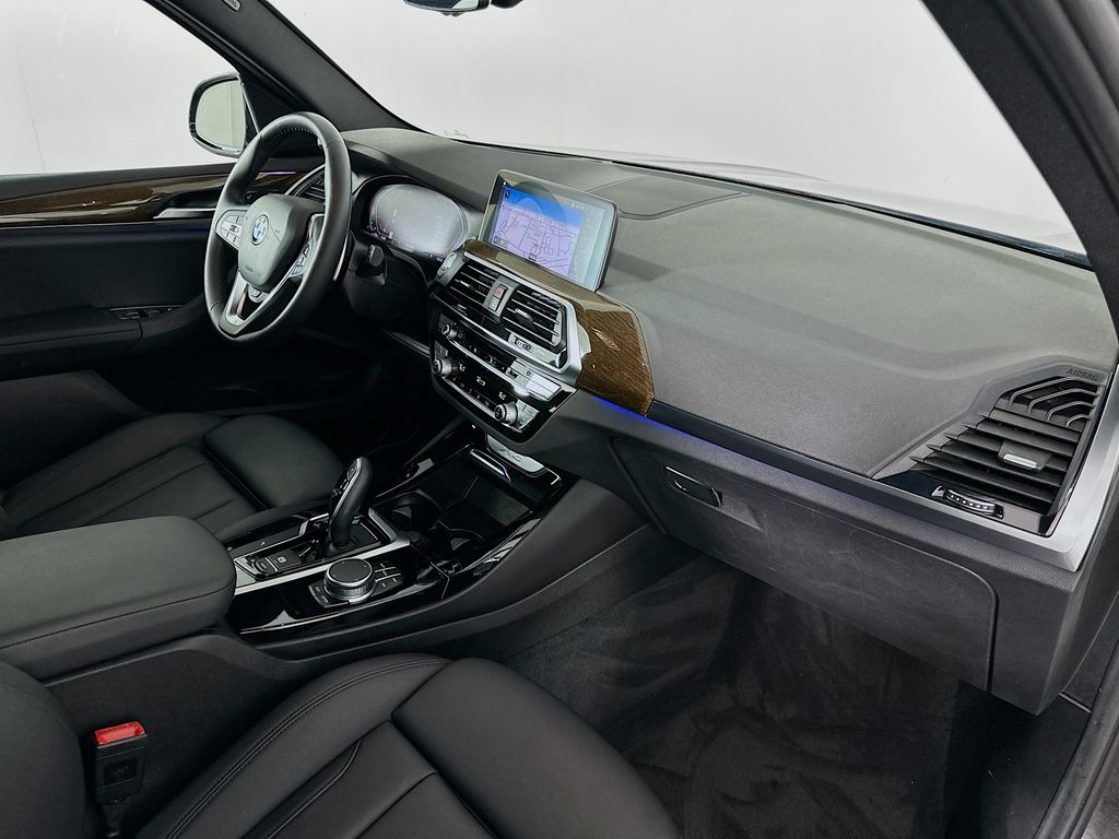 Thumbnail: 2021 BMW X3 - 28