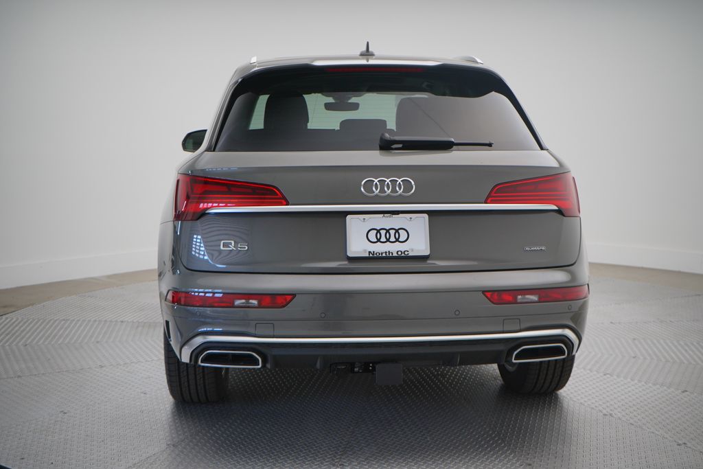 2024 Audi Q5 e  4