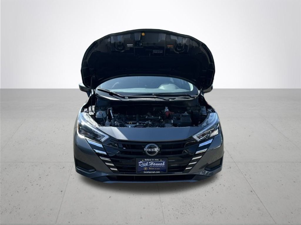 2025 Nissan Versa 1.6 SV