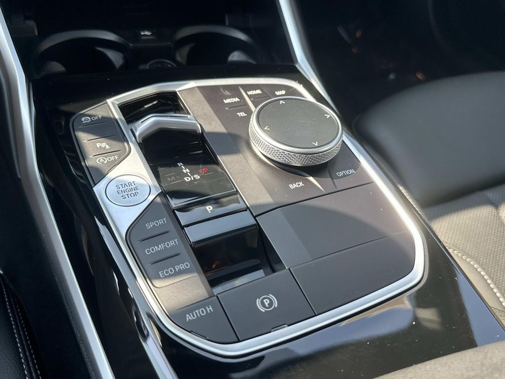 Thumbnail: 2024 BMW 2 Series - 22