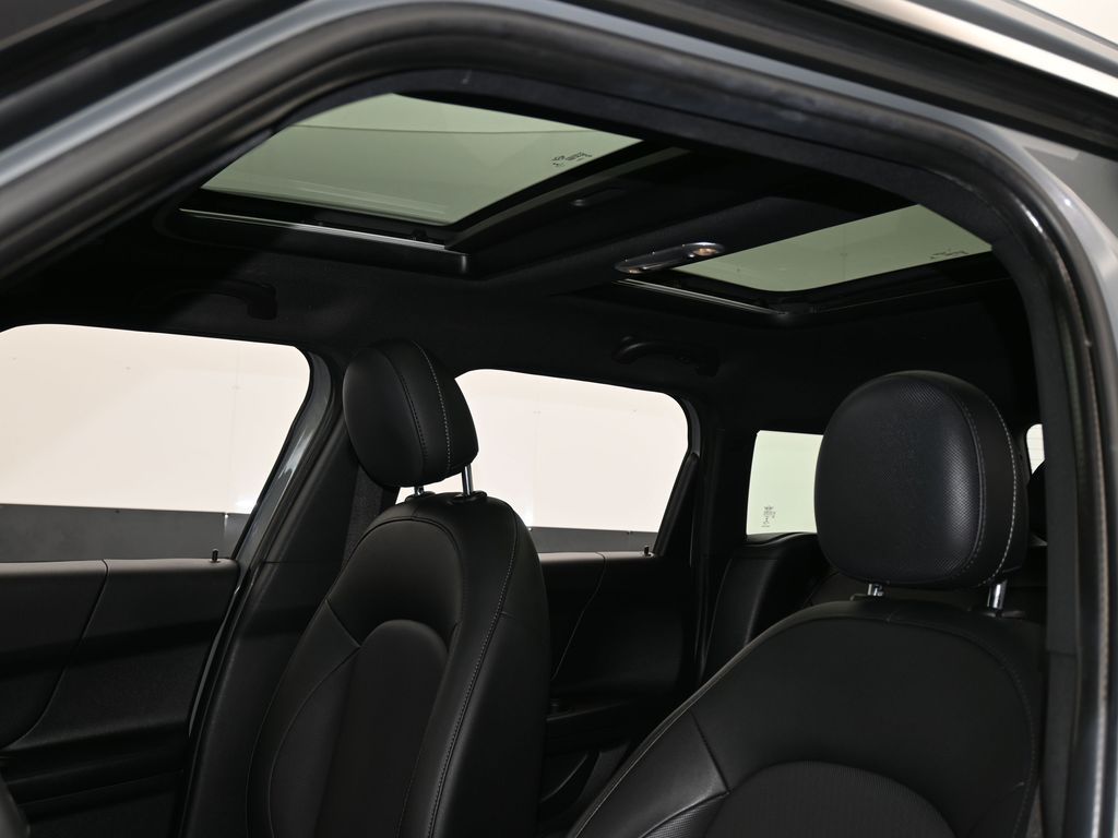 Used 2021 Gray Metallic MINI Oxford Edition image 11