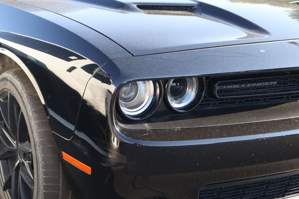 Thumbnail: 2018 Dodge Challenger - 4