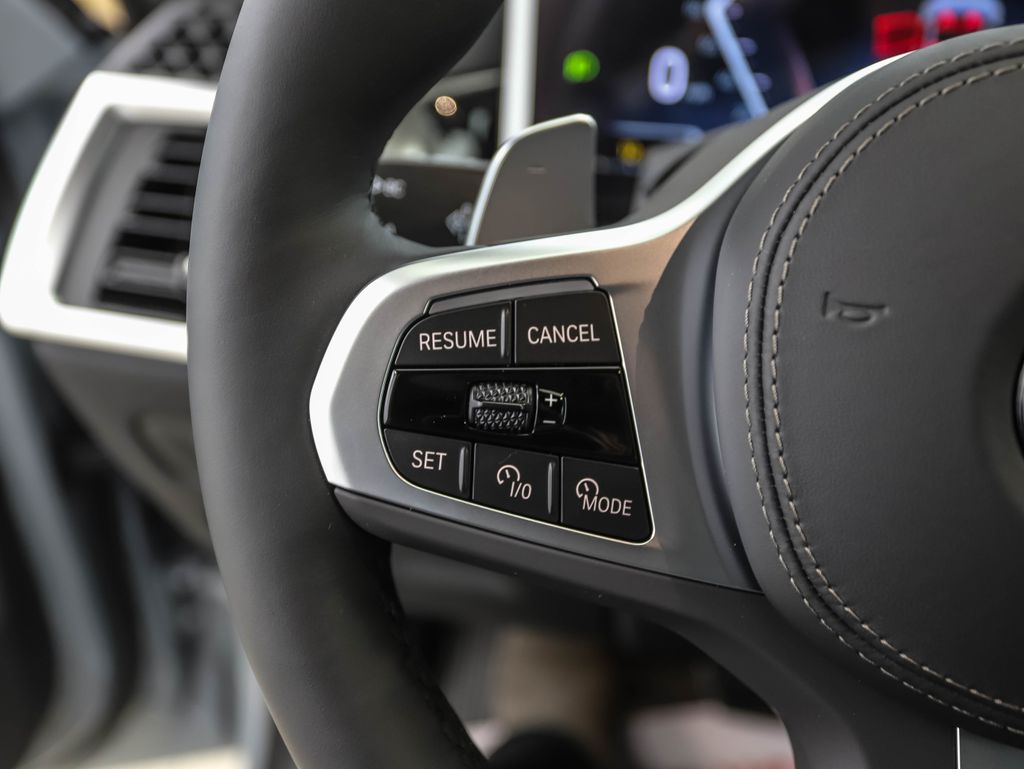 Thumbnail: 2026 BMW X5 - 12