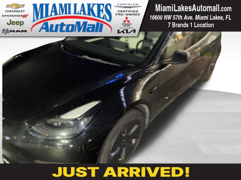 2022 Tesla Model 3 Base's photo