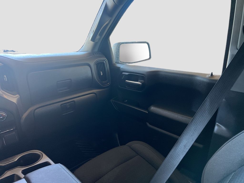 Used 2022 White Chevrolet Custom Trail Boss image 22