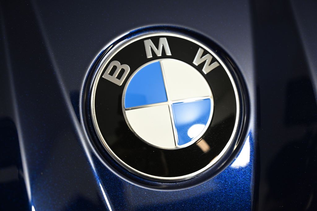 Thumbnail: 2026 BMW X3 - 12