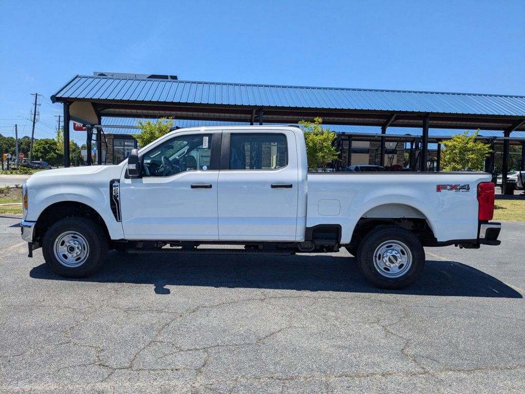 2025 Ford F-250 Super Duty XL