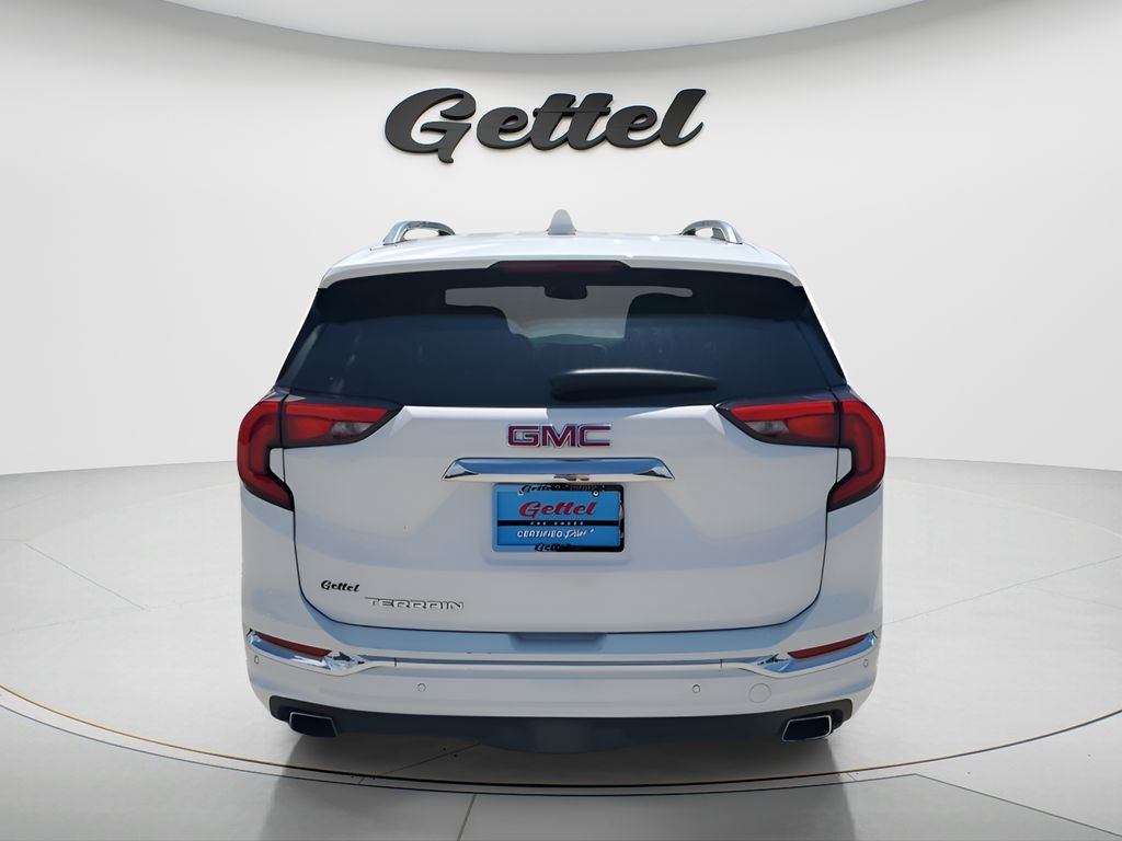 View vehicle photo 6