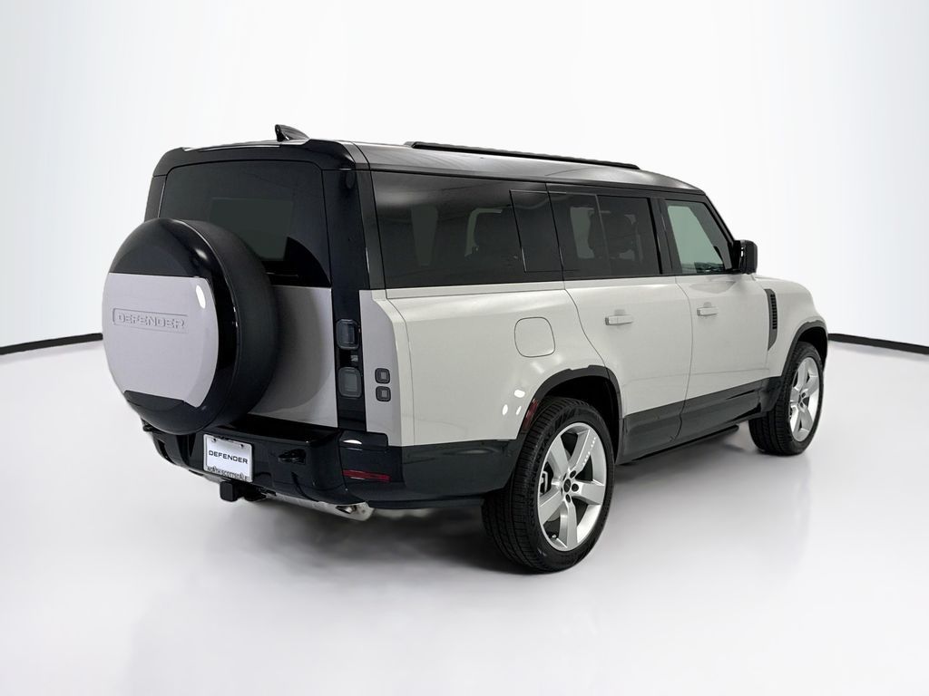 Thumbnail: 2026 Land Rover Defender - 5