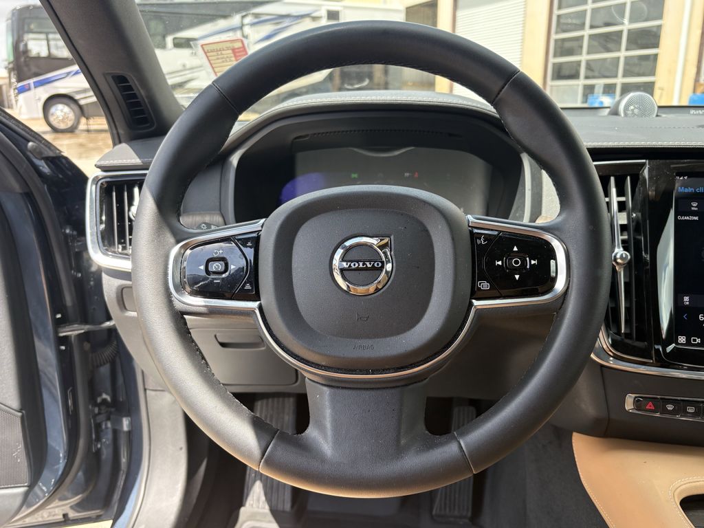 Used 2023 Denim Blue Metallic Volvo Ultimate image 15