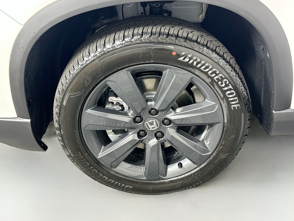Thumbnail: 2026 Honda Pilot - 23