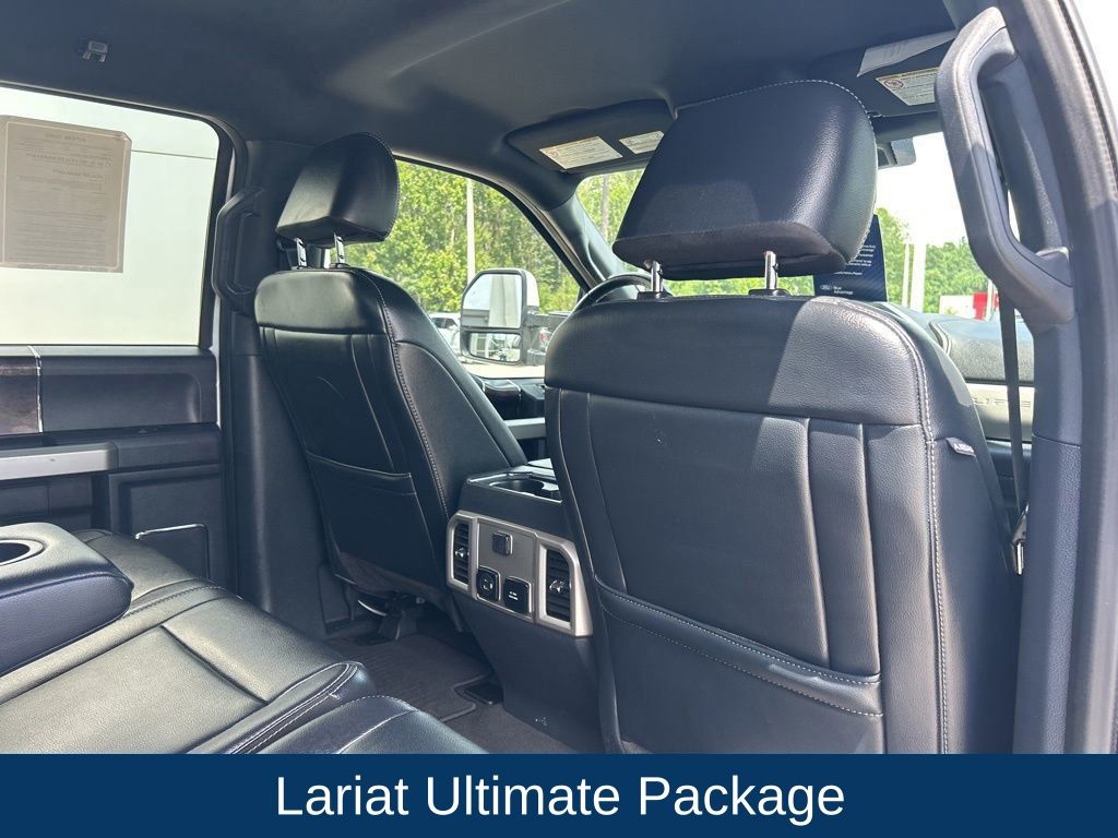 2022 Ford F-350 Super Duty Lariat