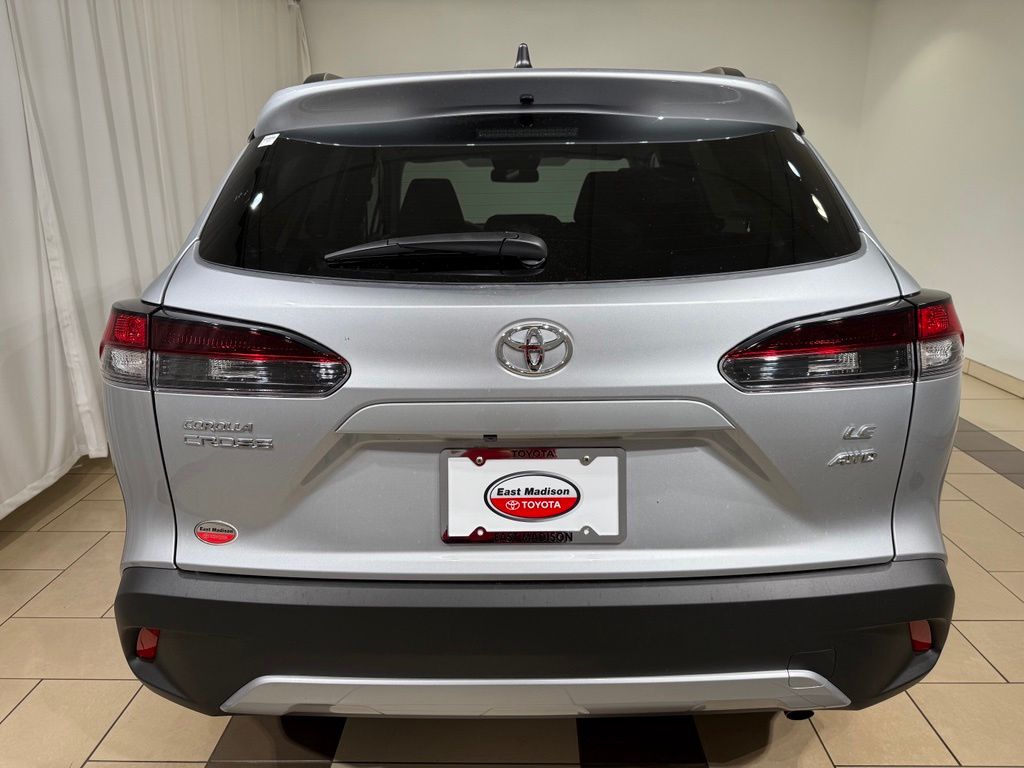 Thumbnail: 2026 Toyota Corolla Cross - 4
