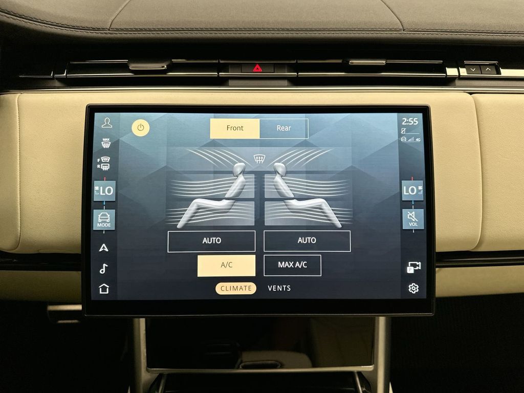 Thumbnail: 2024 Land Rover Range Rover - 21