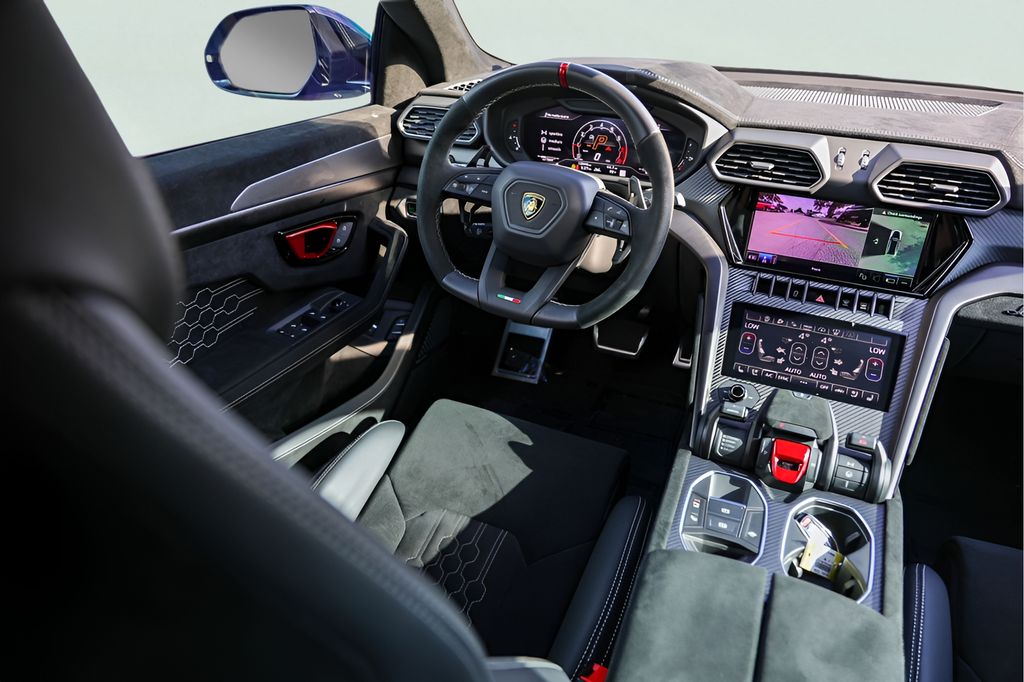 Used 2024 Blue Lamborghini Performante image 31