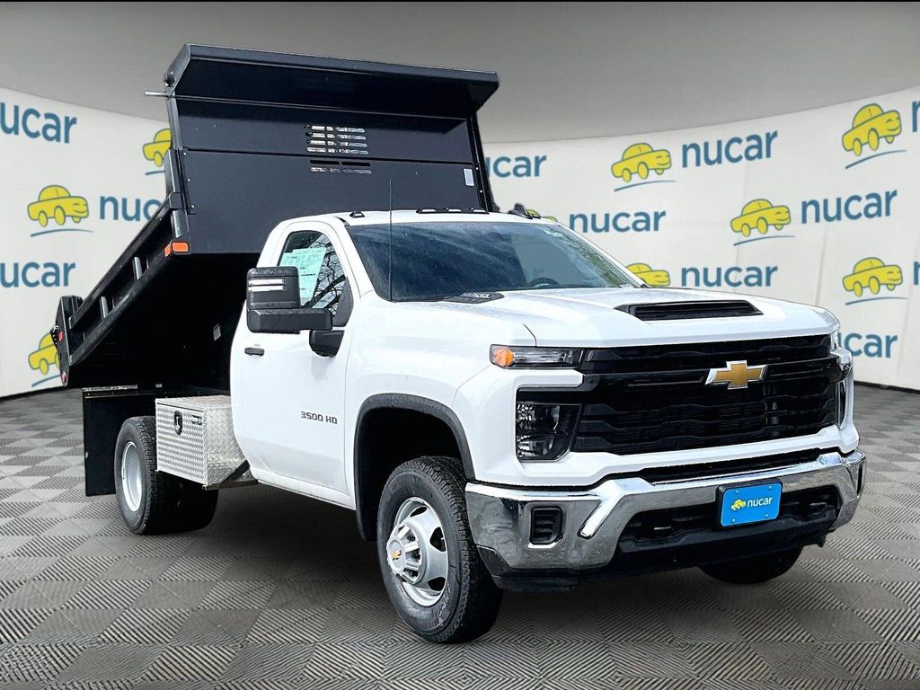 2026 Chevrolet Silverado 3500HD — photo 1