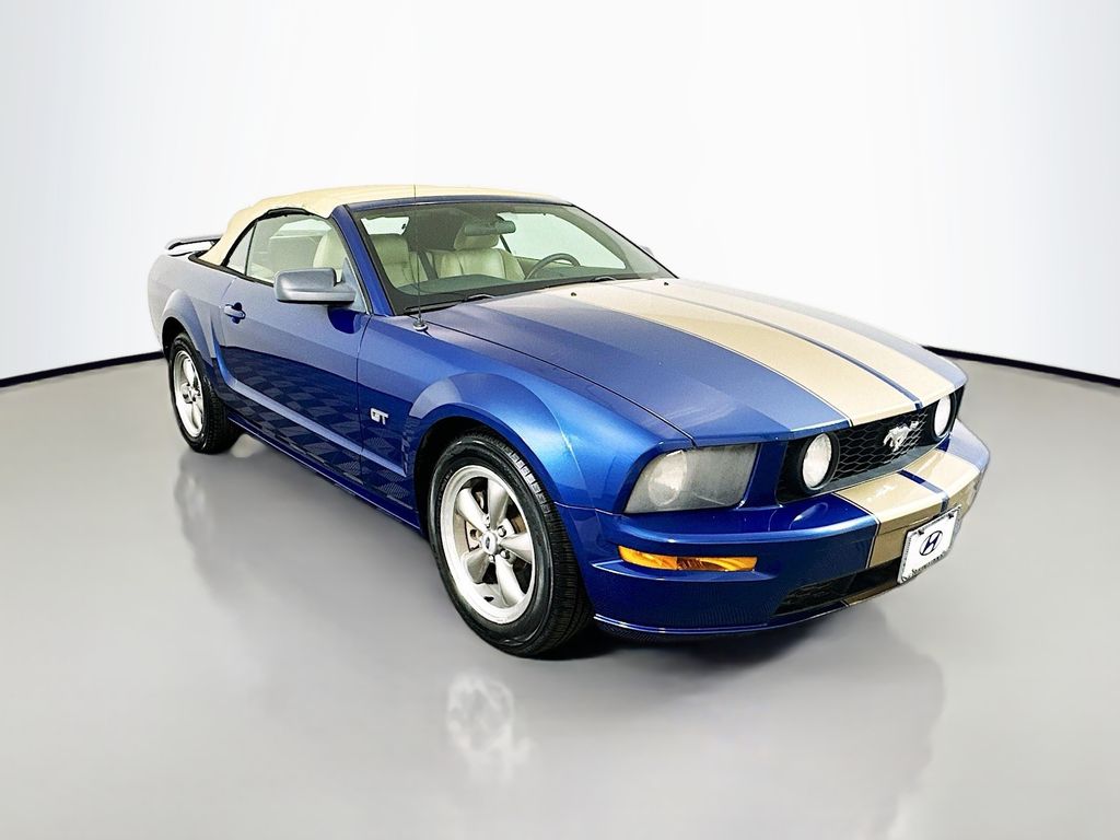 2006 Ford Mustang GT Premium 3