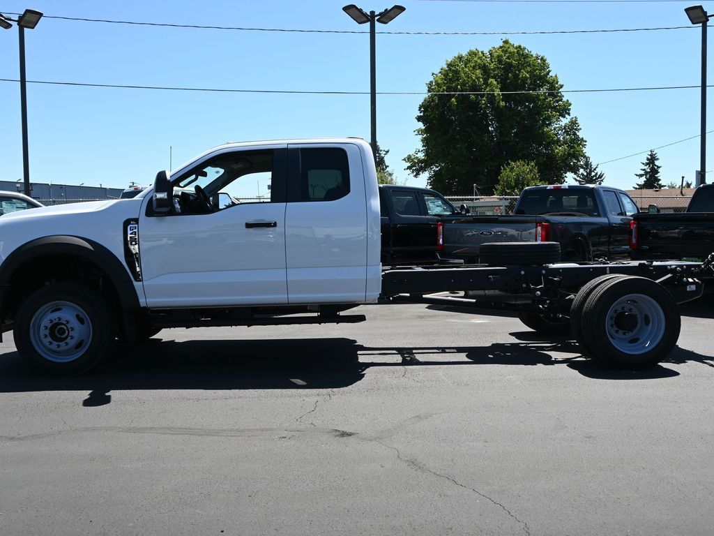 2025 Ford F-450 Super Duty 
