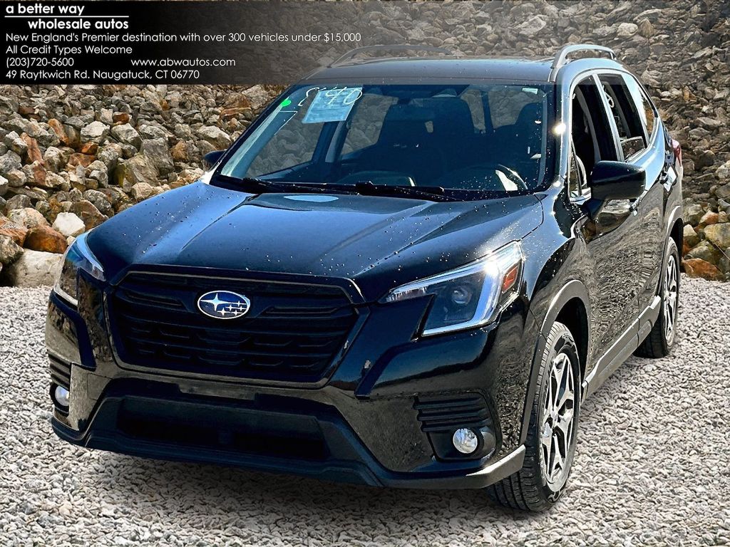 2023 Subaru Forester Premium Crossover AWD