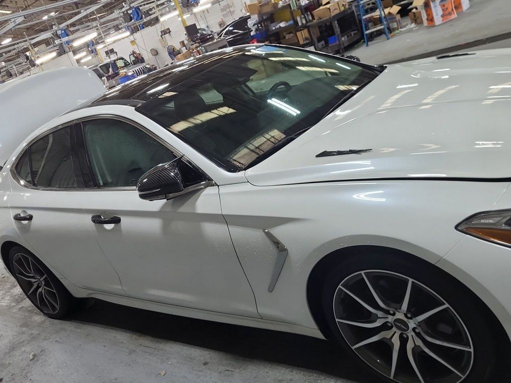 Used 2021 White Genesis 2.0T image 3