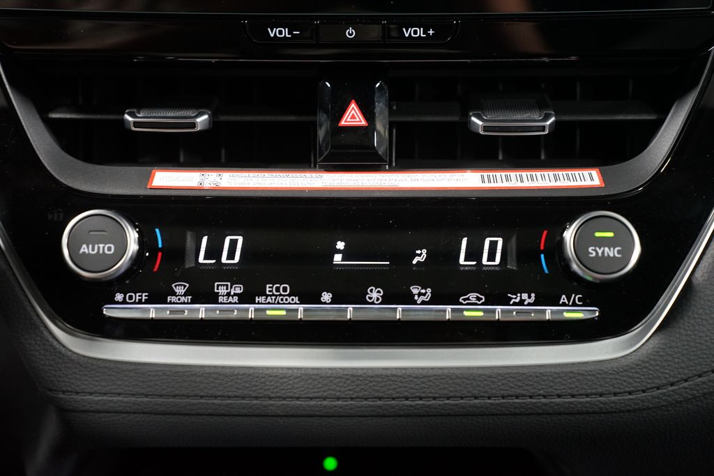 Thumbnail: 2026 Toyota Corolla Cross - 21