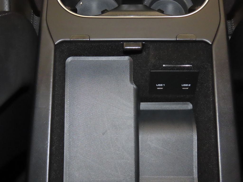 Thumbnail: 2022 Porsche  - 29