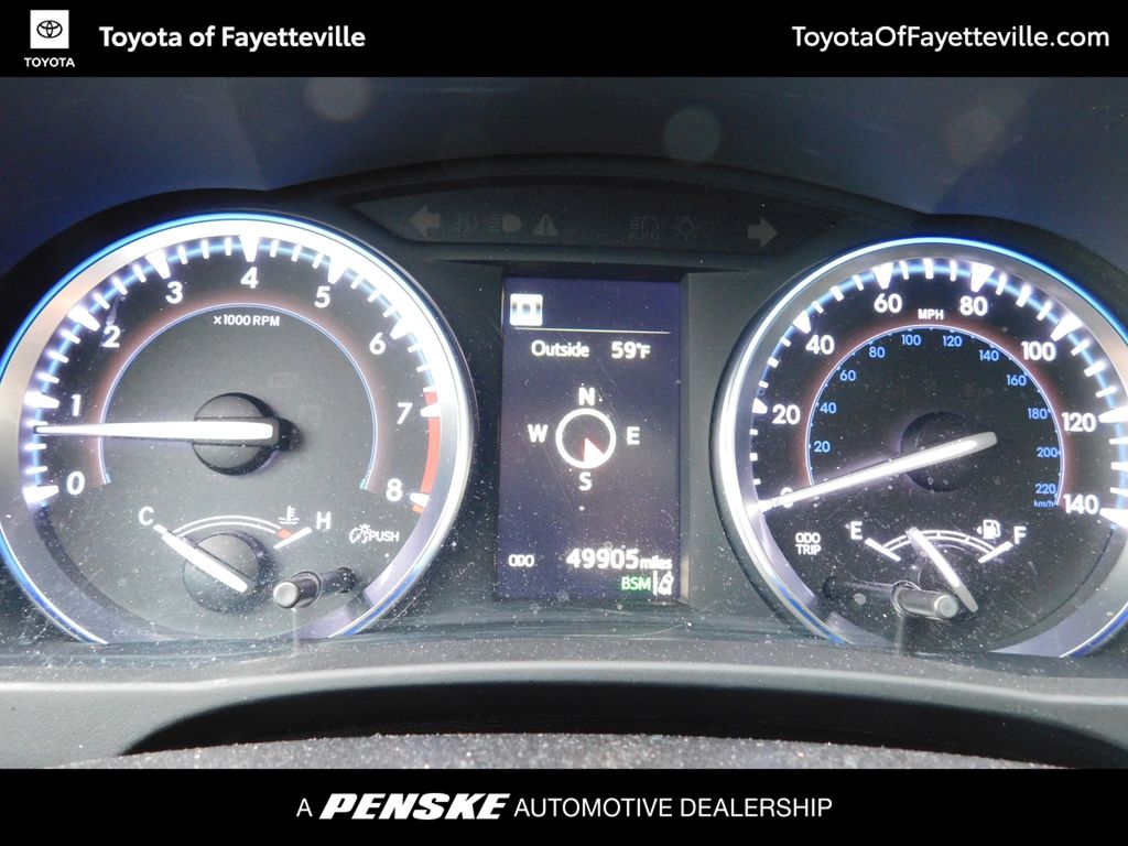 Thumbnail: 2018 Toyota Highlander - 12