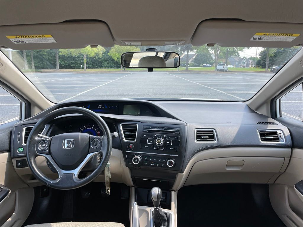 Thumbnail: 2015 Honda Civic - 10